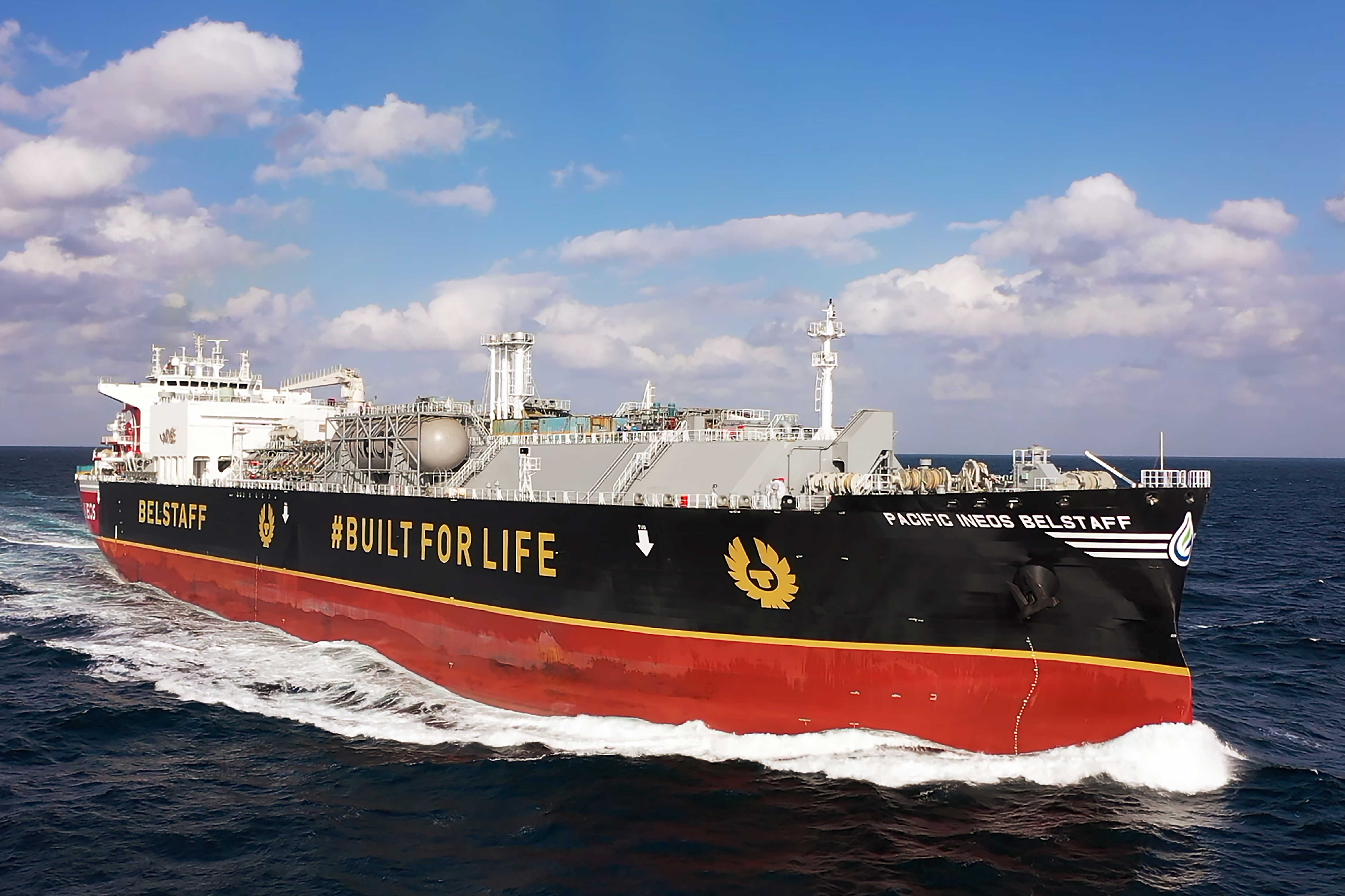 1、99000立方米双燃料超大型乙烷运输船.jpg